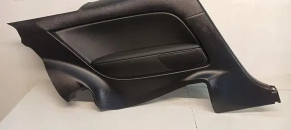 Infiniti G37 Coupe rear side trim panel 76923
