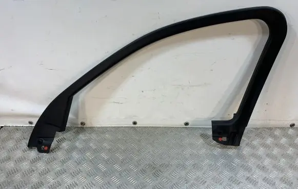 Alfa Romeo Stelvio Other front door trim element
