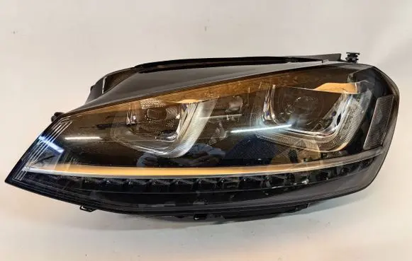 Volkswagen Golf VII Headlight/headlamp 5G1941033E