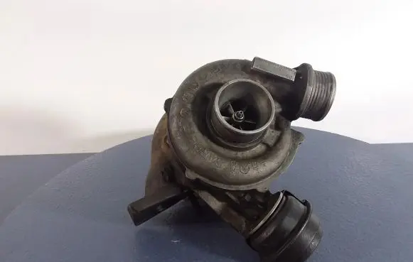 Volvo S60 Turbo system vacuum part 8689592