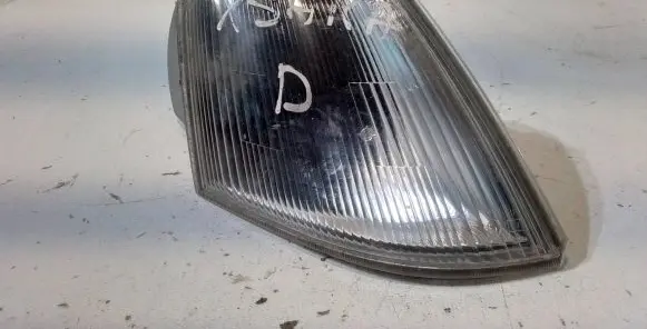 Citroen Xsara Picasso Front indicator light 017097