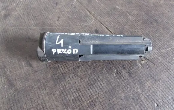 Ford Grand C-MAX Radiator mount bracket 
