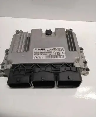 Citroen C4 II Engine control unit/module 0281017862 9677031180 9666729580