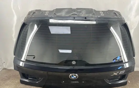 Tailgate/trunk/boot lid