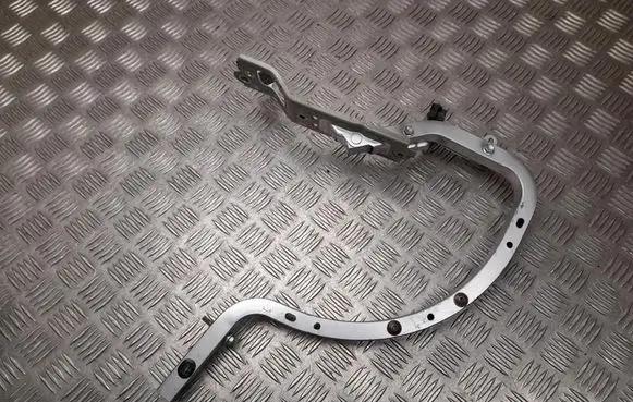 Toyota Camry VIII XV70 Tailgate/trunk/boot hinge 11BL