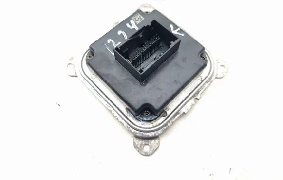 Renault Captur II LED ballast control module 260555572R 10102200007