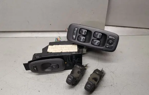 Volvo XC70 Electric window control switch 30658146 30658117 9472275