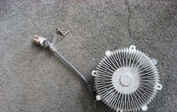 Lincoln Town Car Viscous fan clutch 