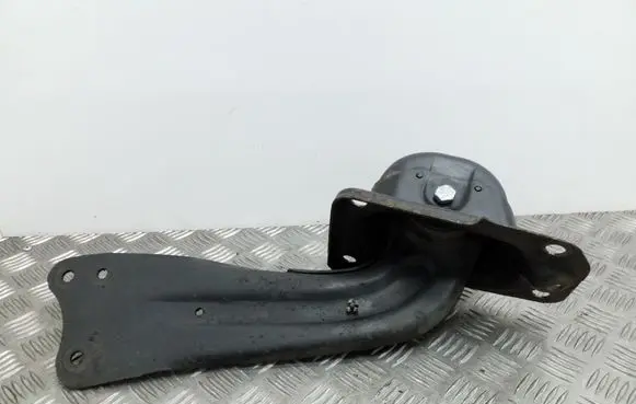 Volkswagen Golf VI Rear suspension control arm 1K0505226H 1K0505130J 1K0501476