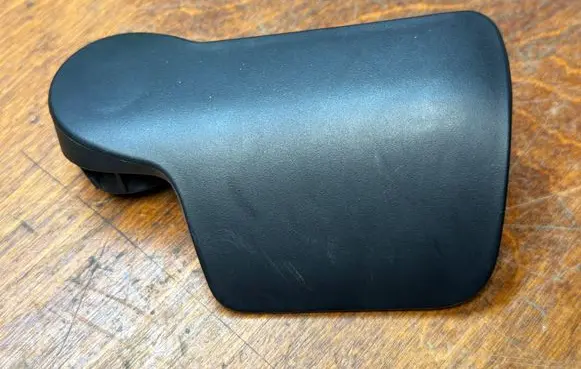 Audi A5 8T 8F Engine bonnet (hood) release handle 8T1823533