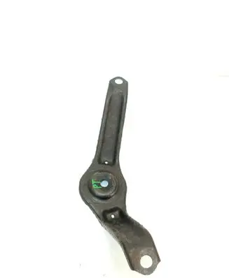 Rear control arm