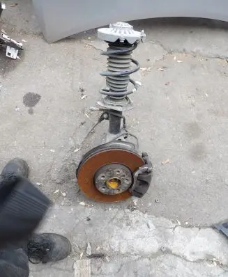 BMW 2 F45 Front wheel hub spindle knuckle