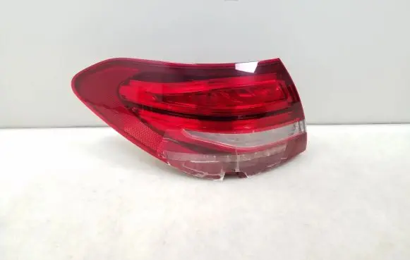 Mercedes-Benz C W205 Rear/tail lights A2059065100