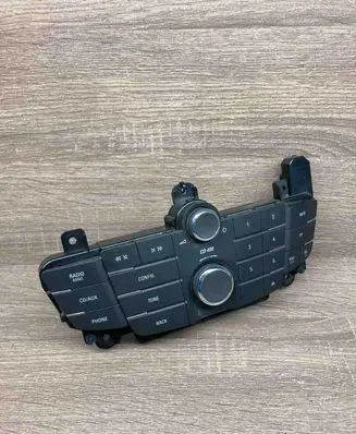 Opel Insignia A Climate control unit 13321292