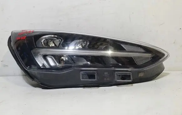 Ford Focus Headlight/headlamp
