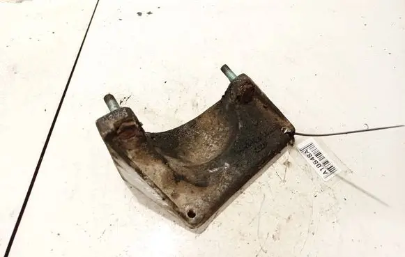 Audi A6 S6 C4 4A Engine mounting bracket