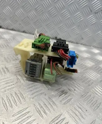BMW X3 F25 Other relay