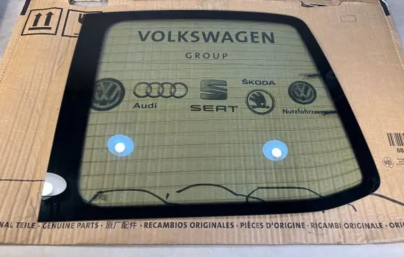 Volkswagen Transporter - Caravelle T6 Rear windscreen/windshield window 7H1845502C