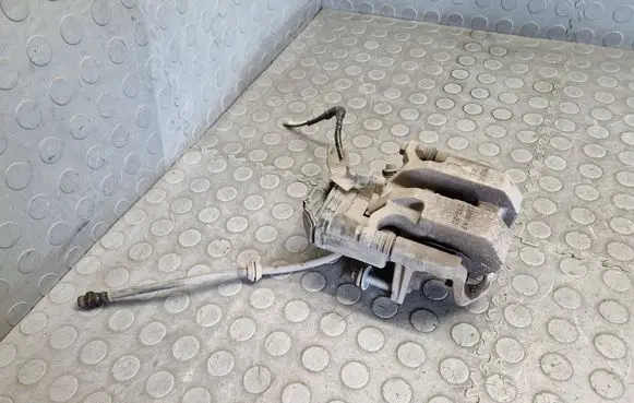 BMW 3 G20 G21 Rear brake caliper 8836841