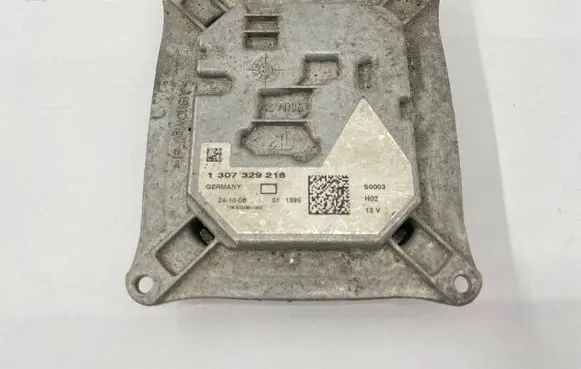 Audi A4 S4 B8 8K Headlight ballast module Xenon 1307329218 10EEG080080