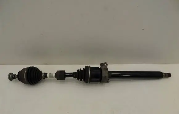 Mini One - Cooper F56 F55 Front driveshaft 8611932 15540010