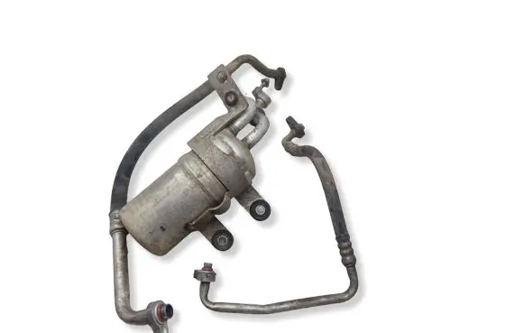 Ford Focus Air conditioning (A/C) pipe/hose 