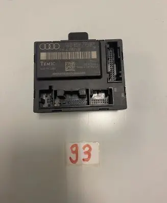 Audi Q7 4L Door control unit/module 4L0959793B