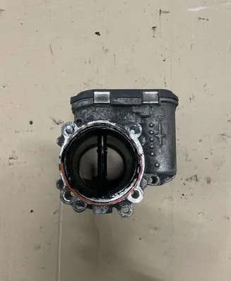 Jaguar XF X260 Throttle valve G4D39F991AA