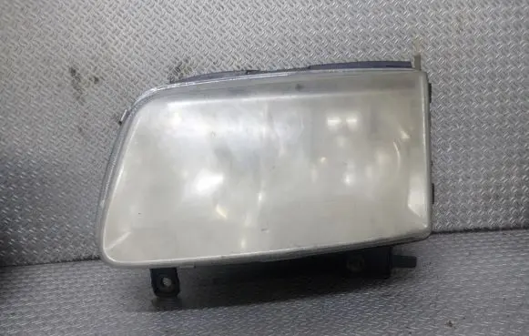 Volkswagen Polo III 6N 6N2 6NF Headlight/headlamp 9638190L