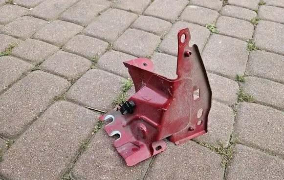 Opel Mokka B Fender mounting bracket 348308-00- 348308-