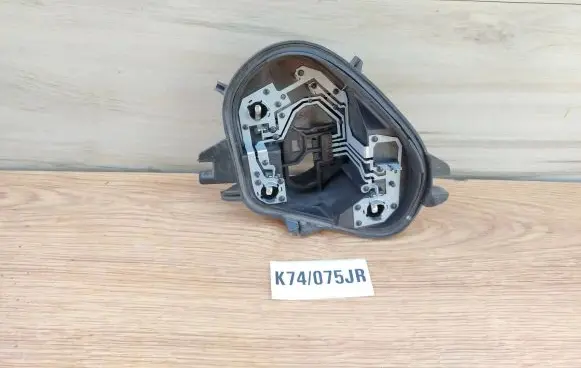 Peugeot 208 Tail light bulb cover holder VPCPFX