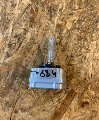 Audi A4 S4 B7 8E 8H Xenon bulb 66144