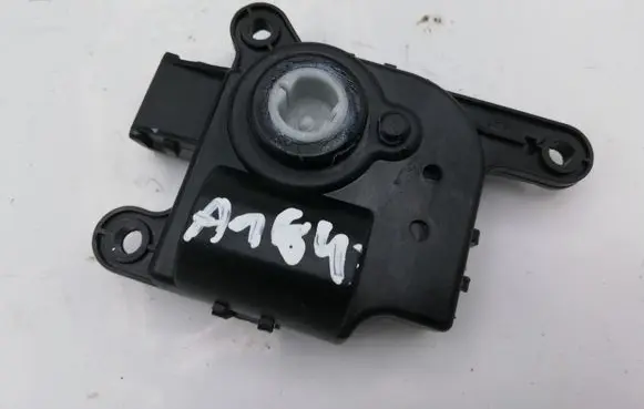 Hyundai ix 55 Air flap motor/actuator D267AD6AA