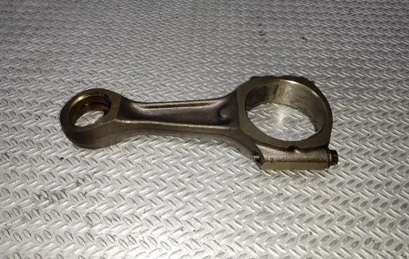 Land Rover Discovery Connecting rod/conrod 