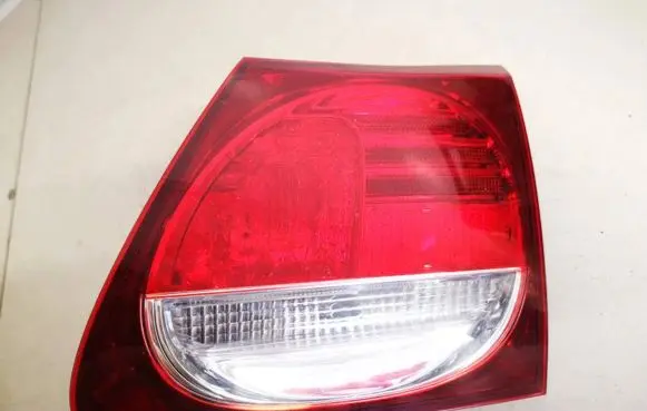 Lexus GS 300 350 430 450H Tailgate rear/tail lights