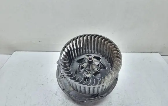 Volkswagen PASSAT B6 Heater fan/blower 3C1820015J 3C0907521B