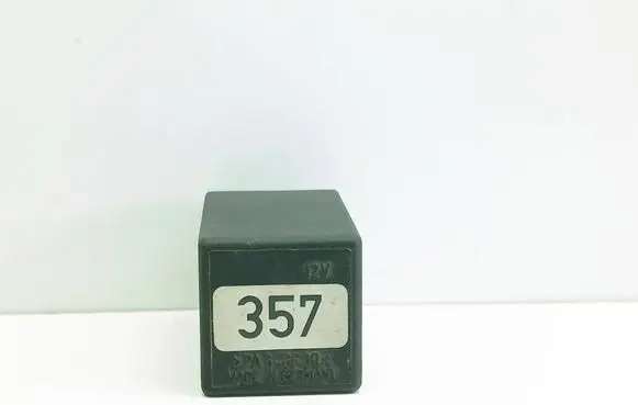 Audi A6 S6 C4 4A Other relay 4A0907307A 7038900206