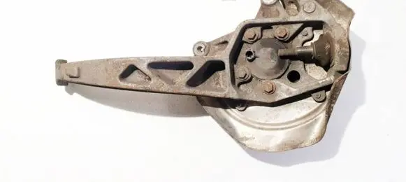Jaguar S-Type Front wheel hub