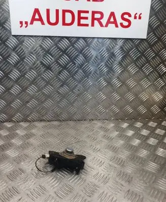 Opel Vectra C Tailgate opening switch 13178155