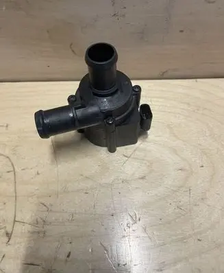 Audi A4 S4 B8 8K Electric auxiliary coolant/water pump 06H121601M