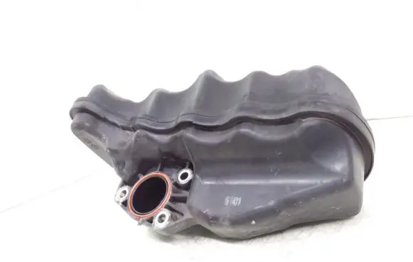 Honda Accord Intake resonator 