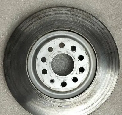 Volkswagen Tiguan Front brake disc 5Q0615301G
