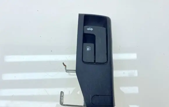 Subaru Legacy Tailgate interior release/open handle 57340AG05A 57345AG010 57346AG01BJC
