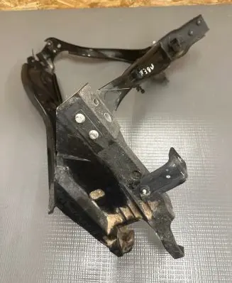 Mercedes-Benz E W212 Headlight/headlamp mounting bracket A2126200291
