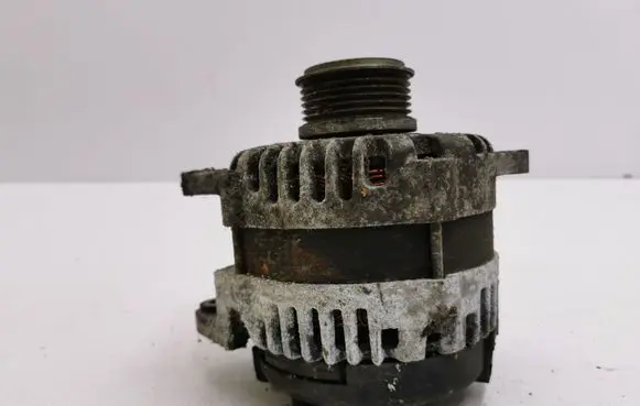 Opel Mokka Generator/alternator 13579675