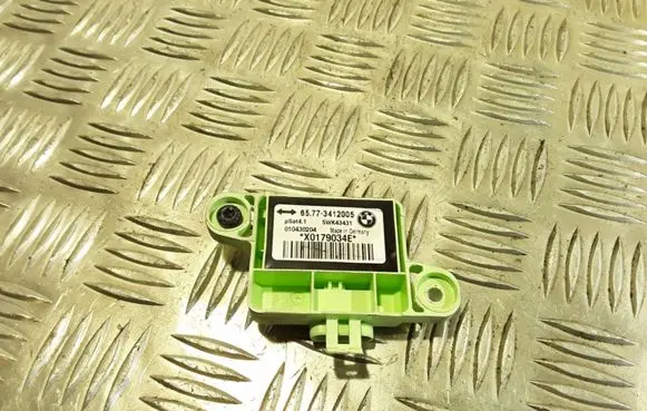 BMW X3 E83 Airbag deployment crash/impact sensor X0179034E 65773412005