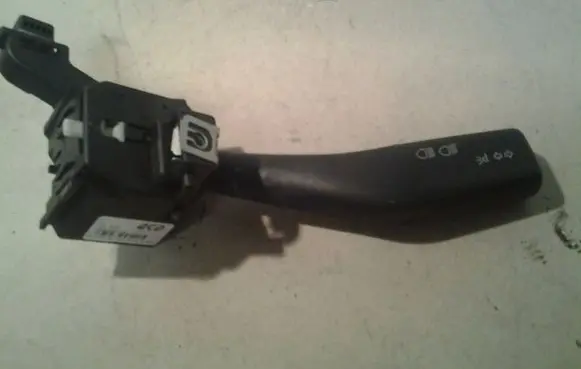 Volkswagen Golf V Indicator stalk 1K0953513