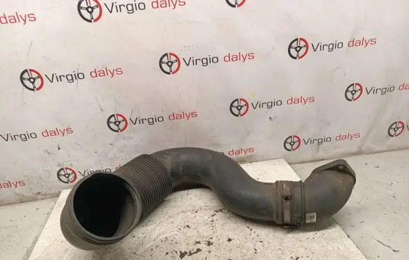 Iveco Daily 6th gen Air intake hose/pipe 5801966017