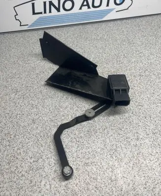 BMW 7 E65 E66 Tailgate sensor 8268997