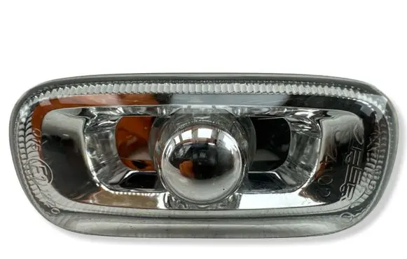 Audi RS4 B7 Front fender indicator light 4102